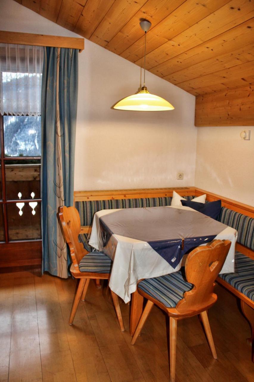 Josef Und Alexandra Ganner Apartment Obertilliach Bagian luar foto