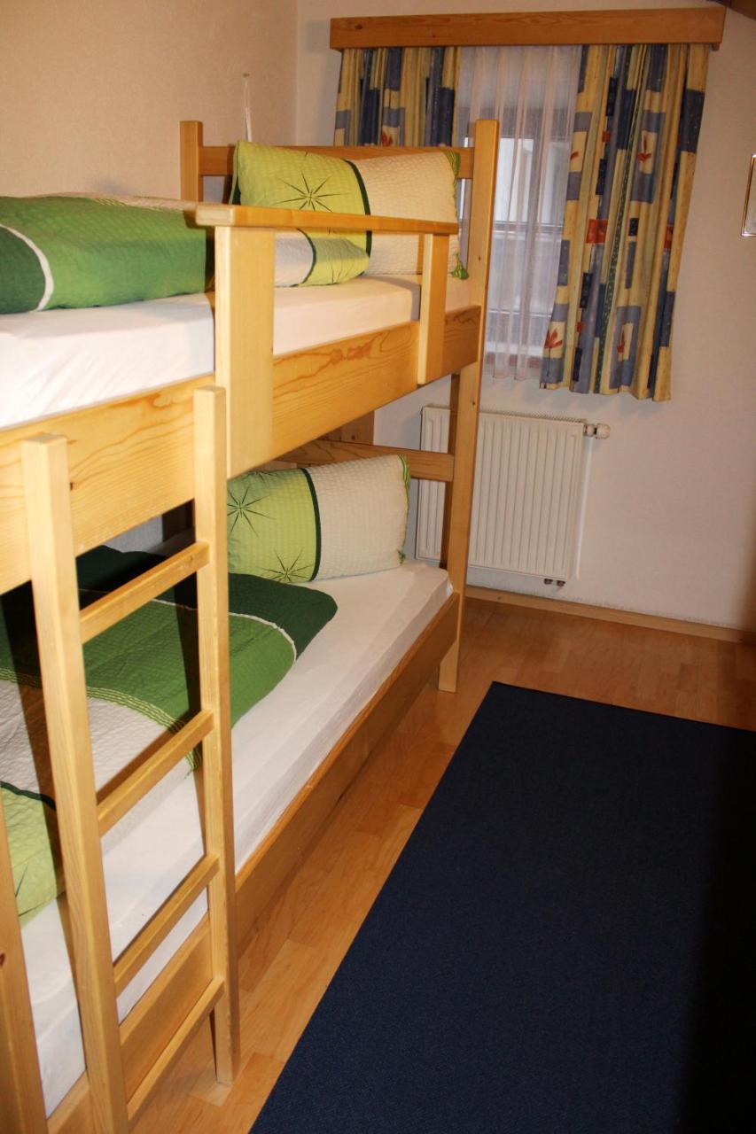 Josef Und Alexandra Ganner Apartment Obertilliach Bagian luar foto
