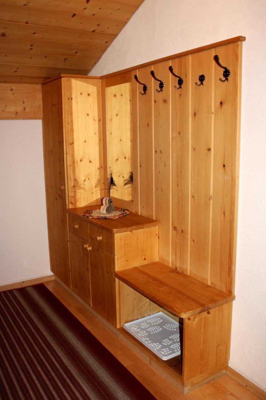Josef Und Alexandra Ganner Apartment Obertilliach Bagian luar foto